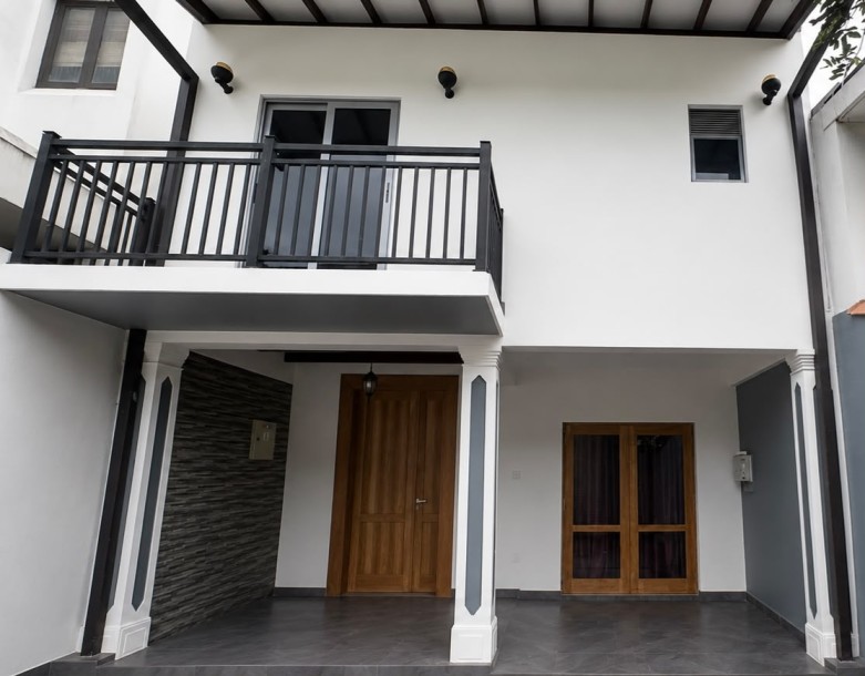 House for Sale | Kohuwala | LKR 87 Million (HS4663)-1
