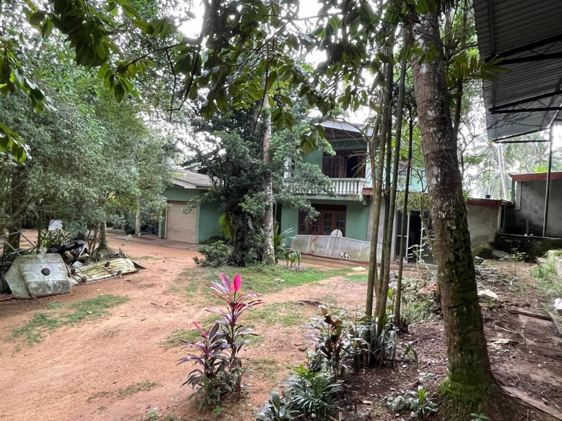 4A 30P Land for Sale in Watareka, Padukka | LKR 368.5 Million ( LA4646)-1