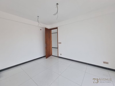 SALE | Brand-New Spacious 3 Bedroom APARTMENT in Residential Colombo 7-5