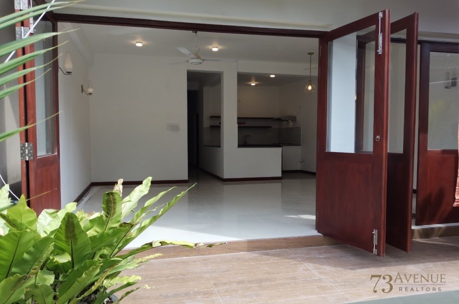 Boralasgamuwa | House for Sale - LKR 45,000,000-3