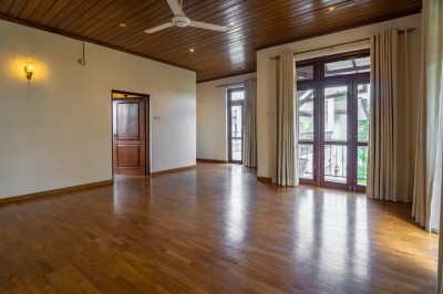 House for Sale in Battaramulla -HS3099-10