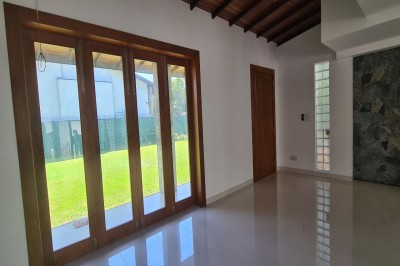 Brand New House For Sale in Thalawatugoda!-3