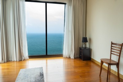 Shangri-la high floor ocean view RENT-3