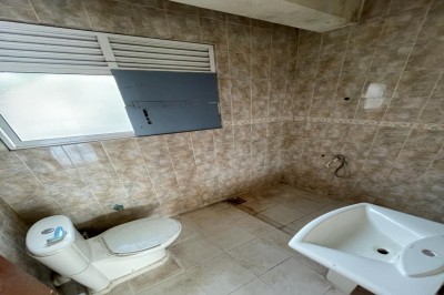 House For Sale in Colombo 5!-12