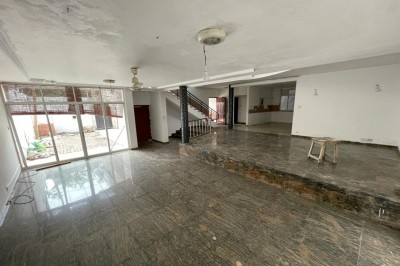 House For Sale in Colombo 5!-3