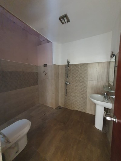 Architecturally Designed 4BR House in Nugegoda For Sale!-6