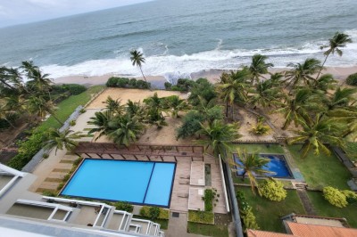 Prime Beach 2 Room Apartment for Sale in Uswetakeiyawa