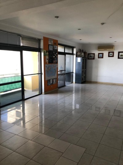 Hyde Park Apartment for Sale-9