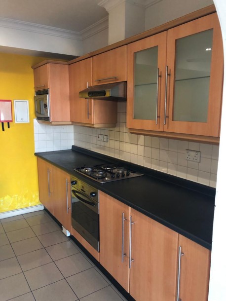 Hyde Park Apartment for Sale-8