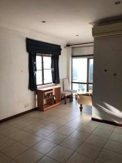 Hyde Park Apartment for Sale-3