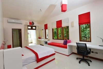 Luxurious 3-Story Residence for Rent in Mirihana-8