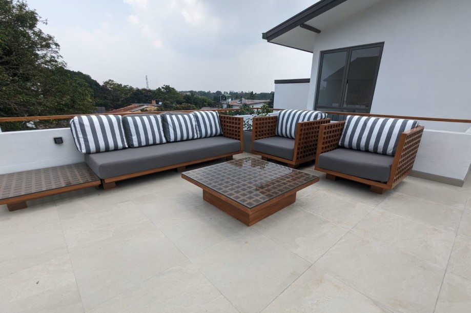 Brand new House in Battaramulla Available for RENT.-1