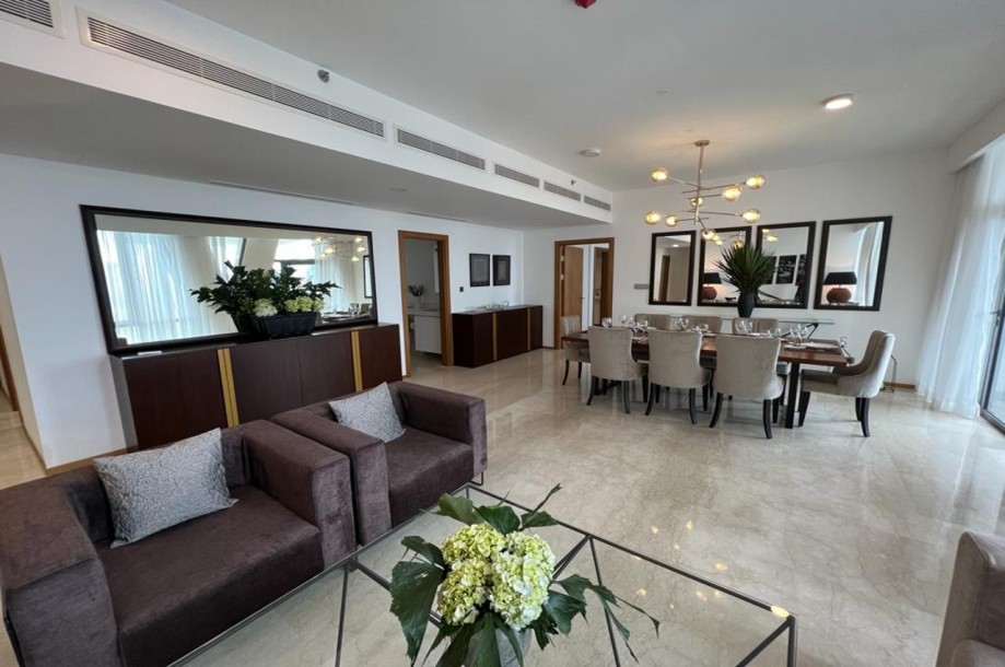 Port city high floor Altair Sale-1