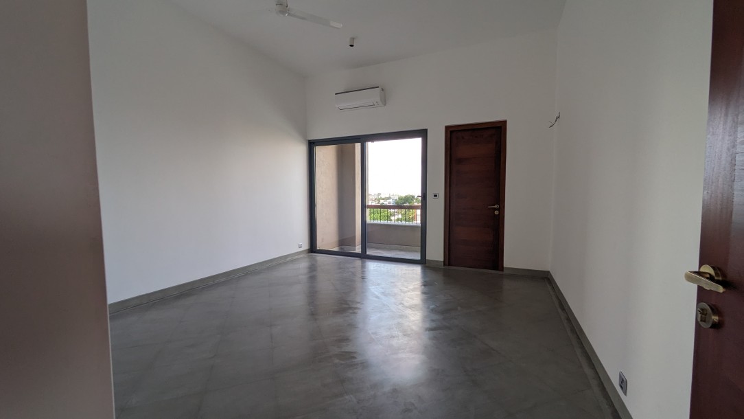Penthouse for Rent in Colombo 6-3