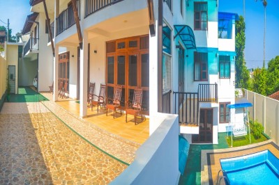 4 Storey Luxury House for Sale in Thalawathugoda-8