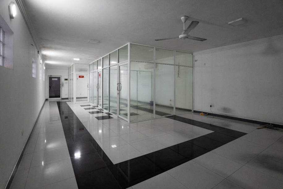 Commercial Building for Sale in Colombo 12-6