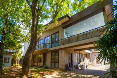 2 Commercial Properties for rent in a prime Colombo 5 area