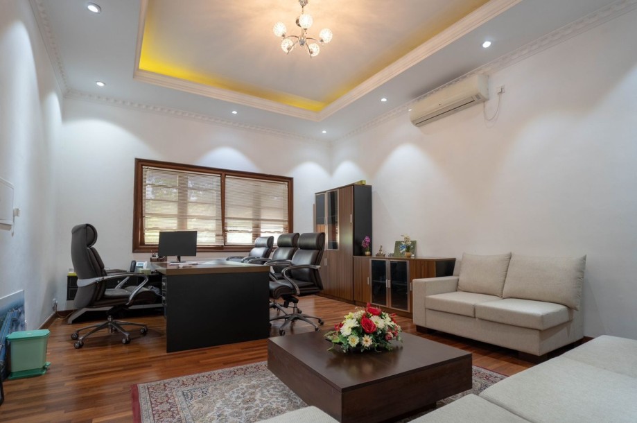 Commercial property for rent in Colombo 3-1