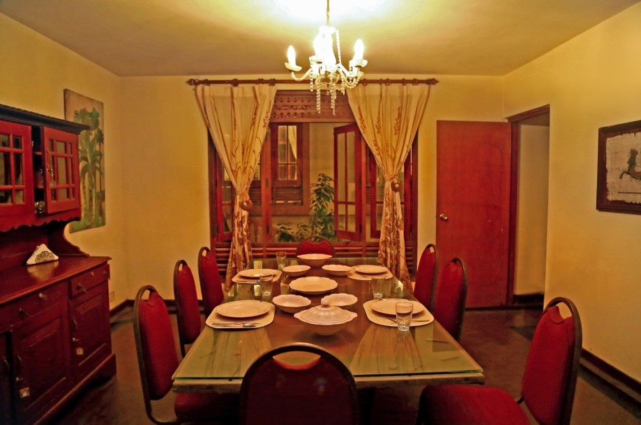 Fully furnished with daily housekeeping Villa for Rent in Rajagiriya-3