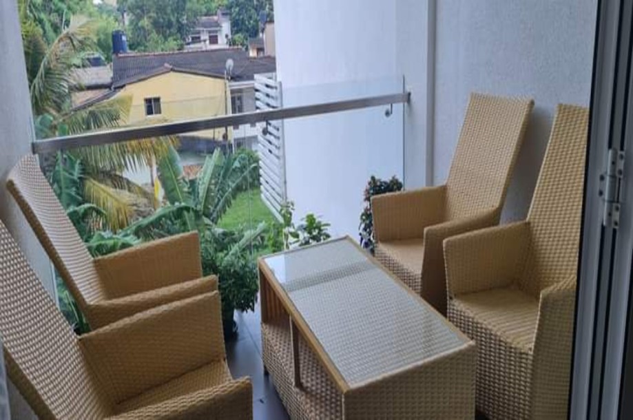 Fully Furnished 3 Bedroom Apartment for Sale in Nugegoda-9
