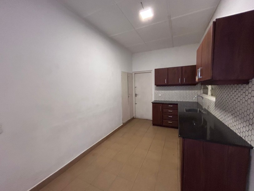 Land & House for Sale in Colombo 05 , Off Jawatta Road-4