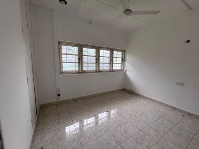 Land & House for Sale in Colombo 05 , Off Jawatta Road-2