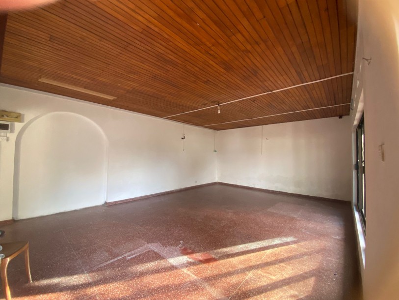 Land for sale with a small house-8
