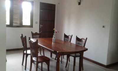 02 storey luxury house in Makuluwa,Galle for sale.-6