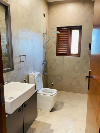 Brand new House in Dehiwela Available for RENT.-9