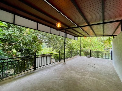 *🏡 Spacious Family Home for Sale – Katugastota-3