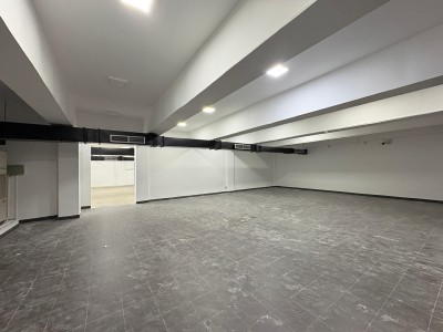 Commercial Building For Rent in Colombo 3 Main Road Facing