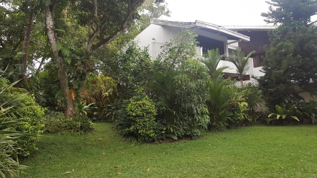 Property with house for sale in Battaramulla.-6