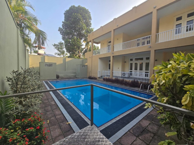 🏡 Luxurious 5-Bedroom House with Pool for Sale in Battaramulla | LKR 160M (Negotiable) 🌿-10