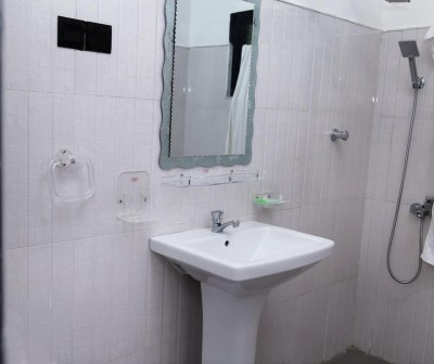 6-Acre Nature Resort for Sale: an investment Opportunity in Sri Lanka 🌿-9