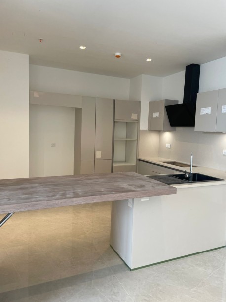 Address 606 high floor 2 bed Rent-3