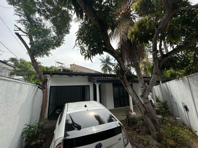 House for SALE in Nawala (Koswatta Road)