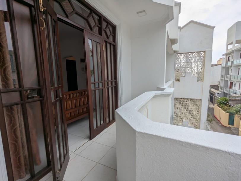 Furnished Upstair House for rent in Colombo 4-1