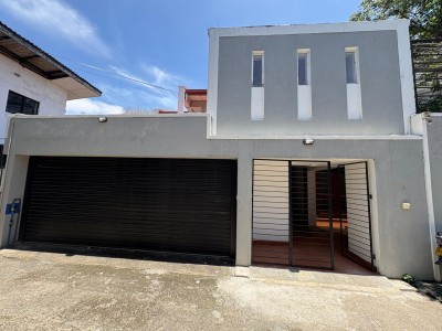 House For Sale in Colombo 4