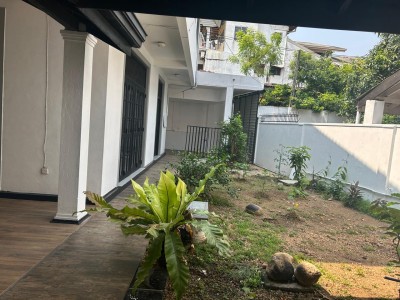 LARGE HOUSE FOR RENT IN KOHUWALA-5