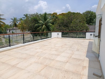 Luxury Fully Furnished House for Sale in Battaramulla-7