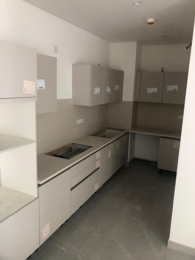 apartment for residential or commercial use in Col 3 for RENT-2