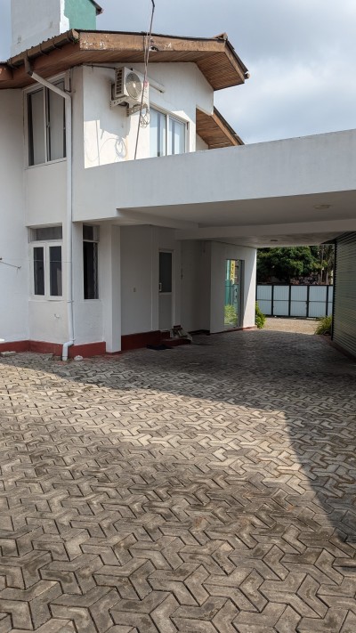 Prime Commercial Property for rent in Pita Kotte-5