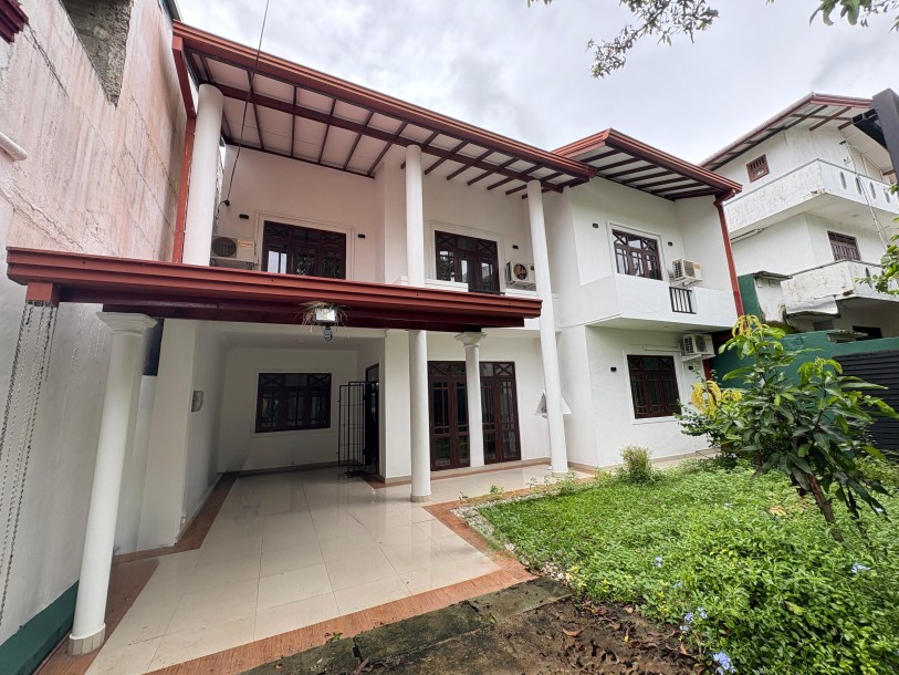 House For Sale in Pannipitiya-1
