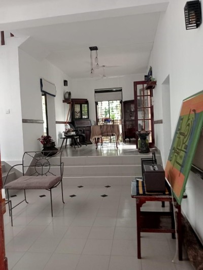 House for sale in Thalawathugoda-3