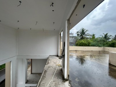 Partially completed Luxury House for Sale in Athurugiriya-5
