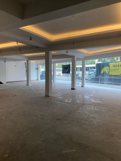 Prime Commercial Property for rent in Colombo 07.-3