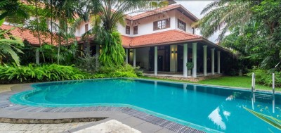 Grand estate 4 Bedroom House for Sale in Thalawathugoda | LKR 550 Million 🏡