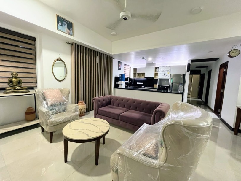 Luxury 3-Bedroom Apartment for Rent in Colombo 3 – Prime Location-1