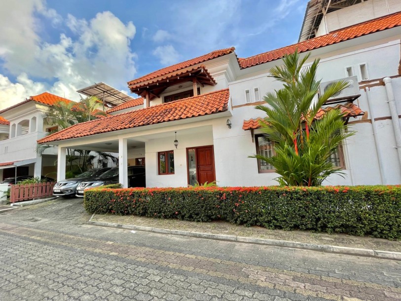 Prestigious Living in Colombo-10