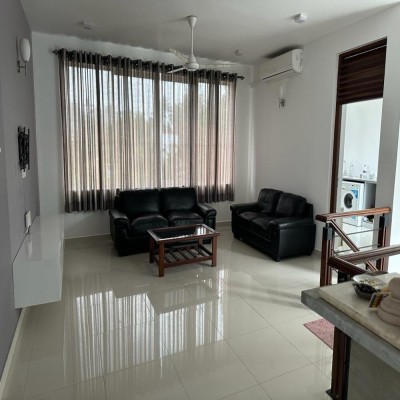 Modern House for Rent and Sale in Battharamulla-4